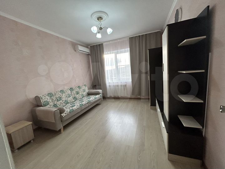 1-к. квартира, 38 м², 4/4 эт.