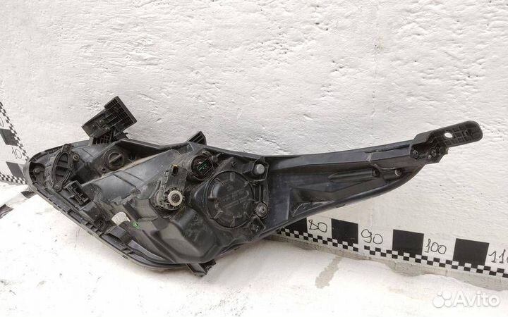 Фара передняя правая Kia Rio 4 галоген, KIA Kia Rio /2017 – 2020, IV/ Седан