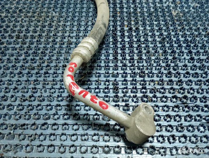 Трубка кондиционера Kia Sorento BL 2006