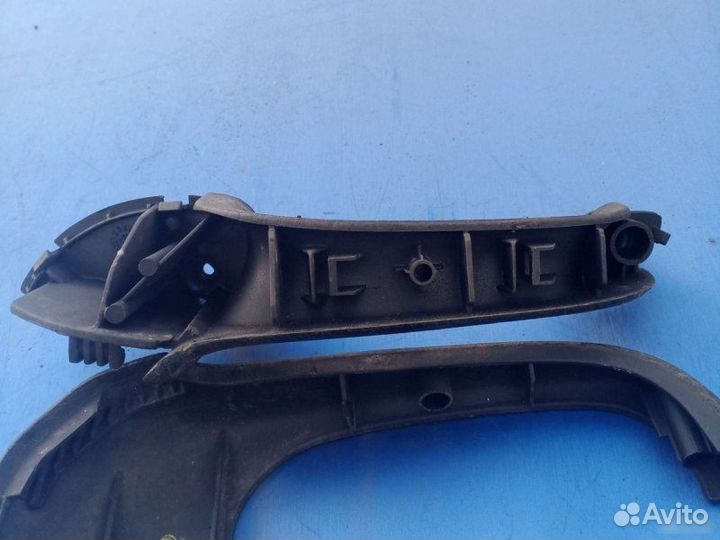 Ручка передняя правая Audi А6 С4