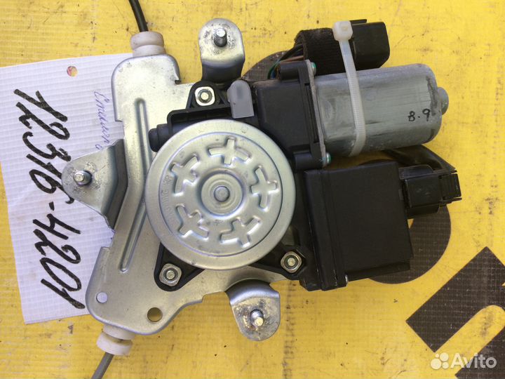 Стеклоподъемник передний левый Opel Antara