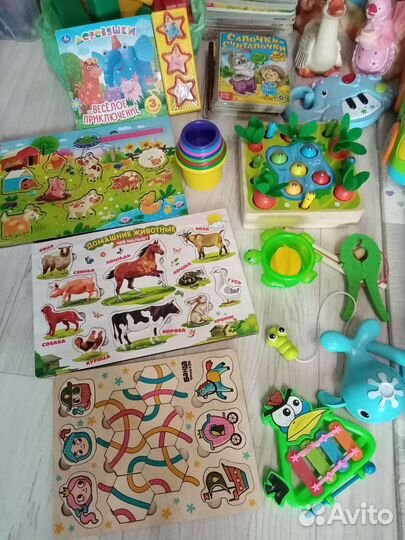 Развивашки, книжки и игрушки для малышей