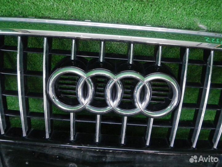 Решетка радиатора Audi Q5/SQ5