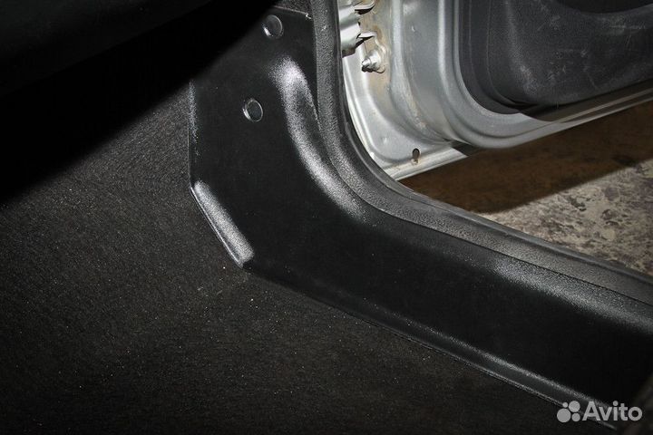 Накладки ковролина LADA Largus Largus Cross перед