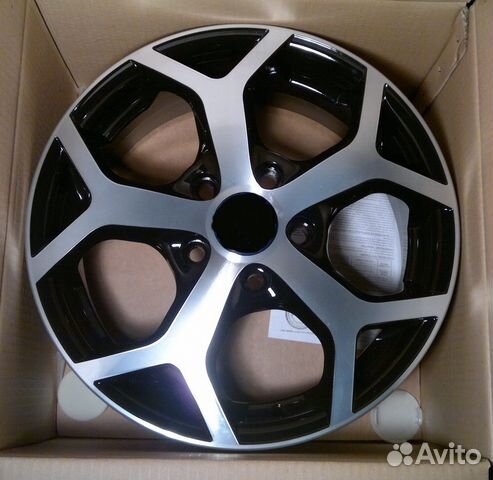 Оригинальные диски форд фокус 2 r15. Литые диски форд фокус 2 r15. Колеса r15 форд фьюжн. Литые диски ford focus 2. Диски литые на форд фокус 15 радиус.