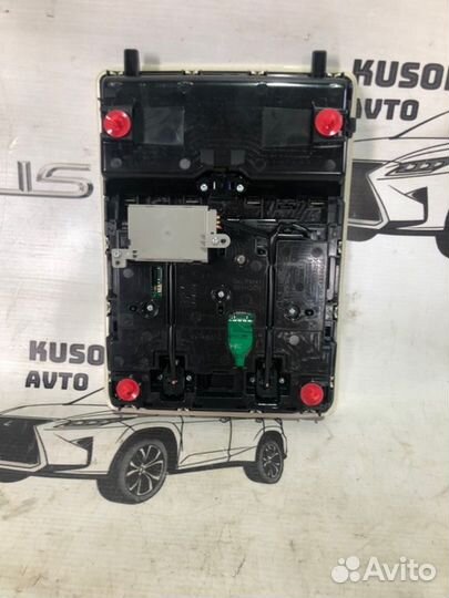 Плафон подсветки салона передний Lexus Rx 450 H