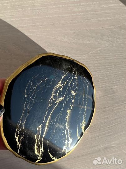 Подстаканник; костер; подставка