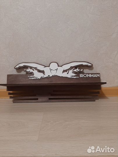 Медальница с полкой подставка для медалей плавание