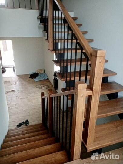 Лестницы на второй этаж