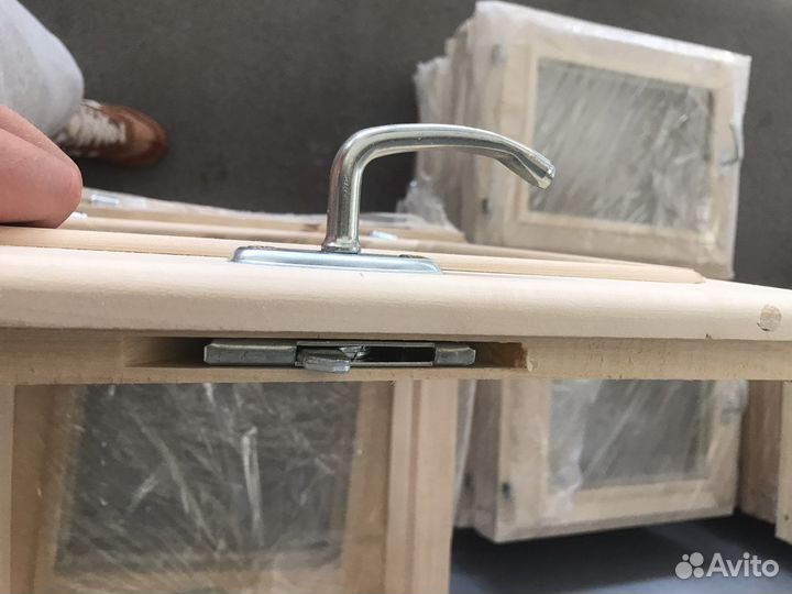 Деревянные окна со стеклопакетом из липы