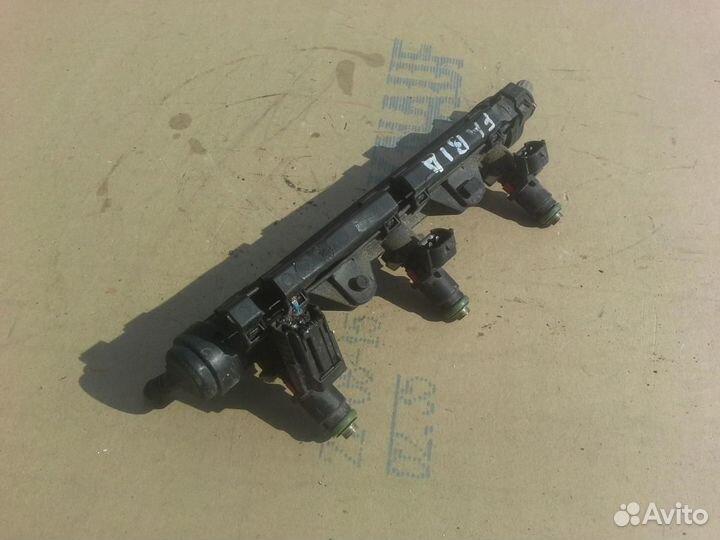 Рейка топливная (рампа) Skoda Fabia 2007-2015