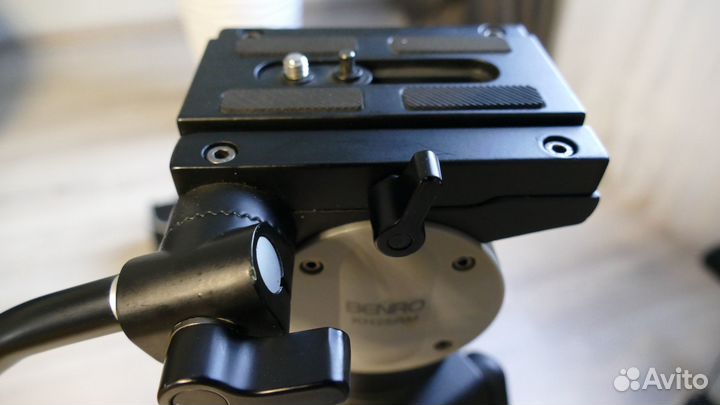 Штатив Benro KH-25