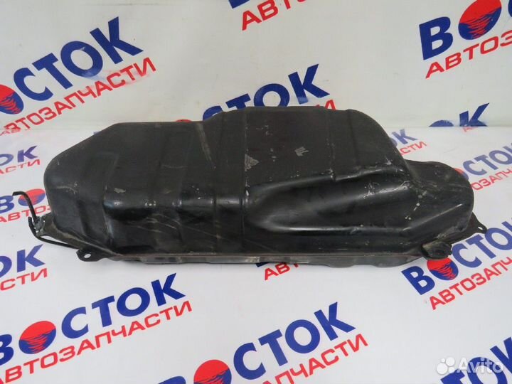 Топливный бак toyota IST NCP60, NCP61 2NZ-FE, 1NZ