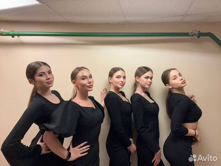 Персонал на мероприятие:хелперы, хостес и др