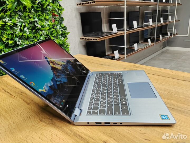 Lenovo Yoga Intel 8 gb