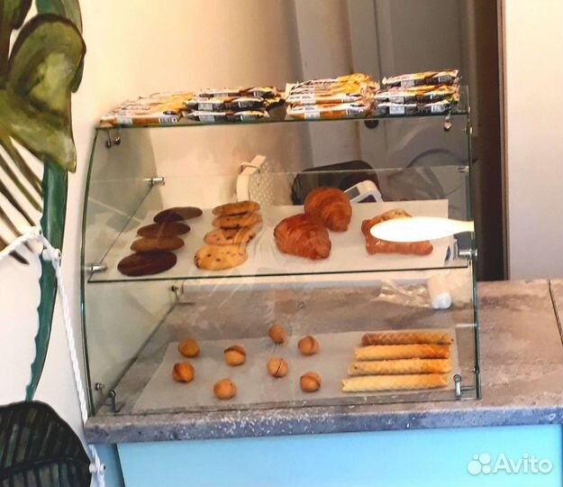 Настольная витрина с доставкой