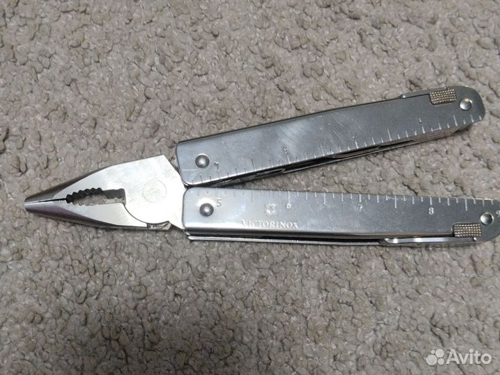 Мультитул victorinox