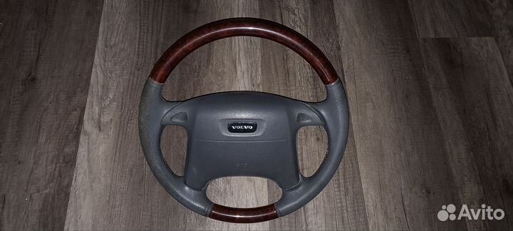 Руль с подушкой безопасности Volvo S40