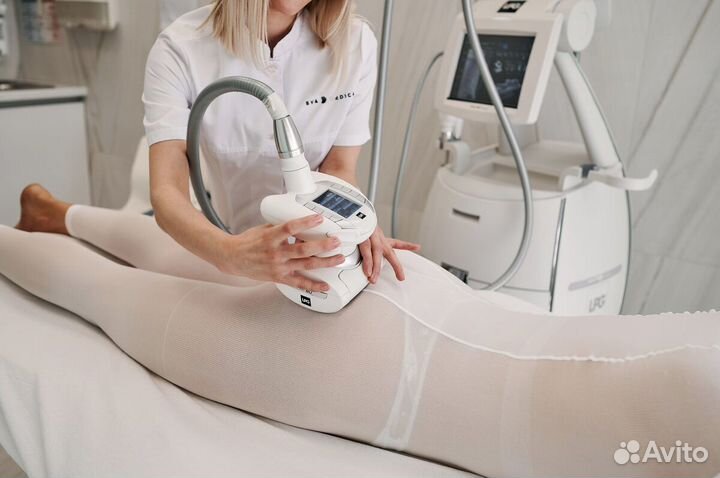 Модель в салон на LPG массаж