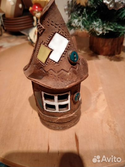 Подсвечник. Домик для свечей и благовоний