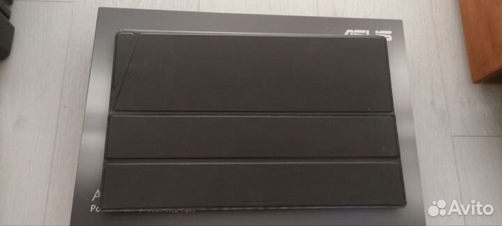 Портативный монитор asus ZenScreen MB16A