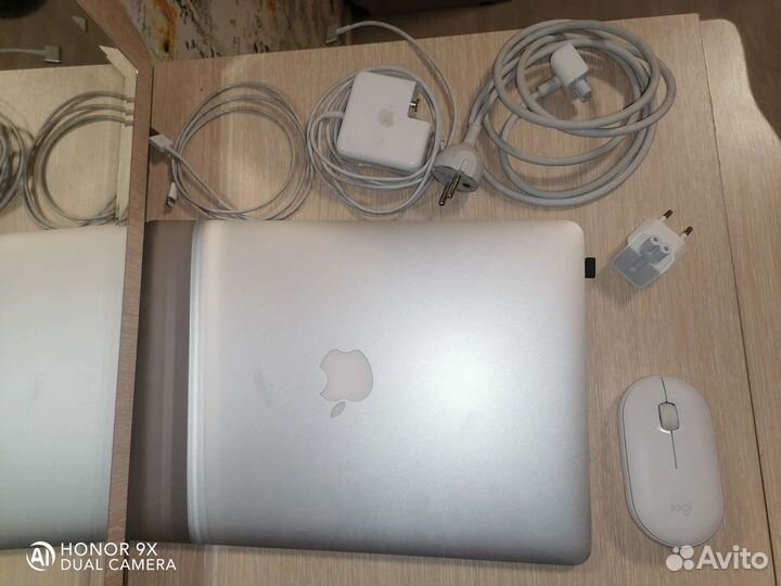 Apple macbook air 13 2020 8 256