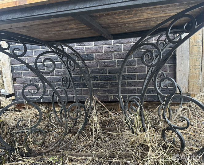 Стол уличный