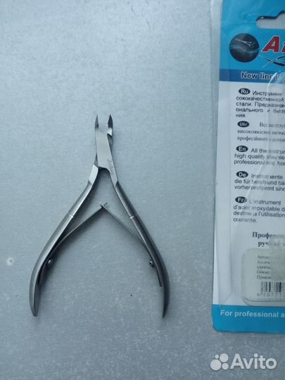 Кусачки для маникюра б/у