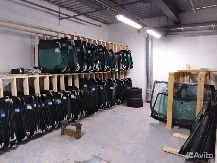 Лобовое стекло на Тойота Ленд Крузер Прадо