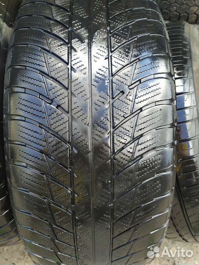 Bridgestone Blizzak LM-001 225/55 R17