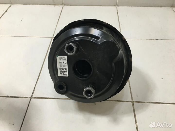 Усилитель тормозов вакуумный Volkswagen Tiguan 5N1