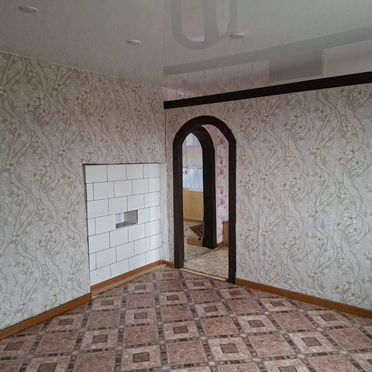 3-к. квартира, 48 м², 1/1 эт.