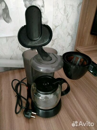 Продам кофеварку Maxwell