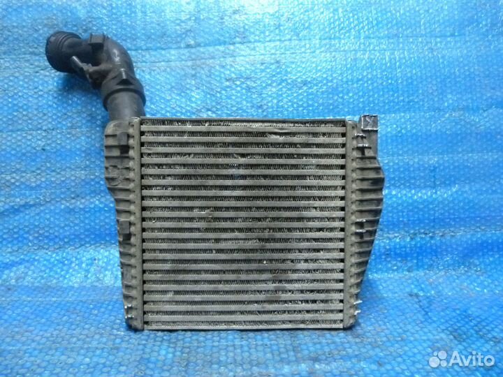 Радиатор Интеркулера volkswagen touareg