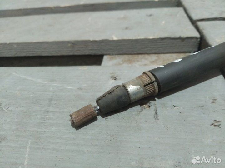 Трос стояночного тормоза задний LADA Kalina 11193