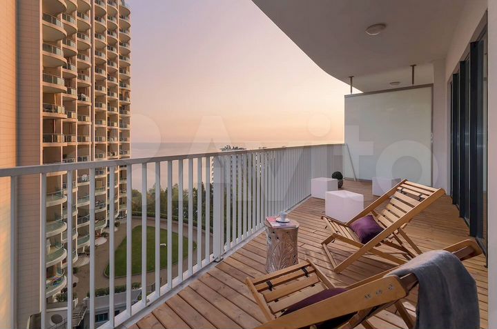 2-к. апартаменты, 93 м², 17/24 эт.