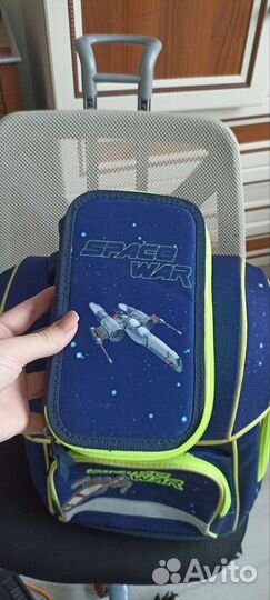 Ранец школьный (портфель)