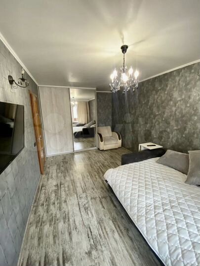 1-к. квартира, 38 м², 4/10 эт.