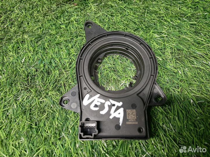 В наличии: Датчик положения руля на Лада Веста