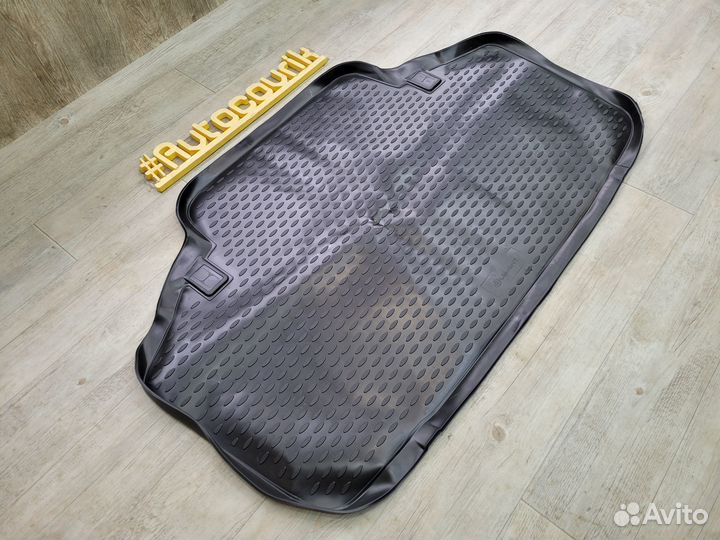 Коврик в багажник Toyota Crown XI (S170) 1999-2007