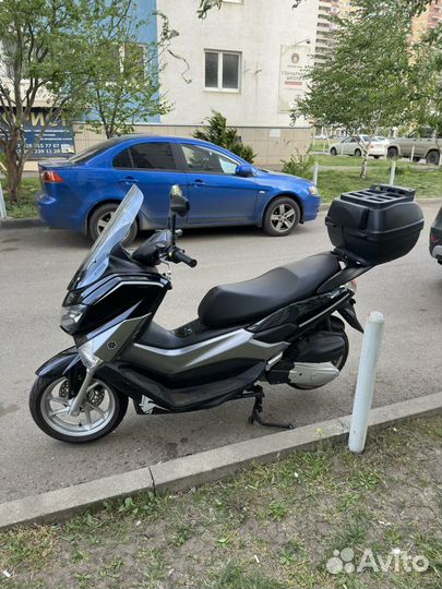 Скутер Quantum 125/49