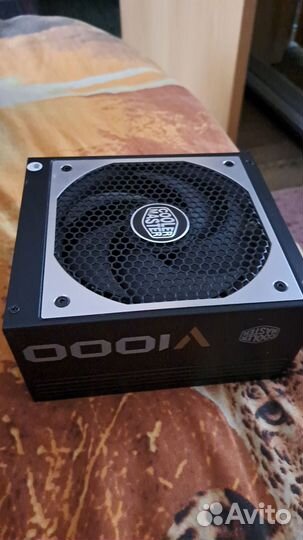 Блок питания cooler master V- 1000