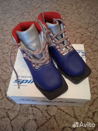 Лыжные ботинки 33 размер