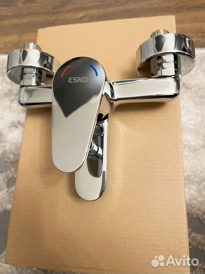 Смеситель для ванны