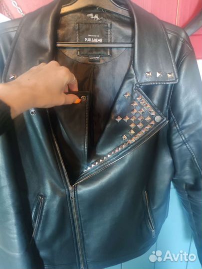 Клёпка бортов куртки косухи, декор клепками