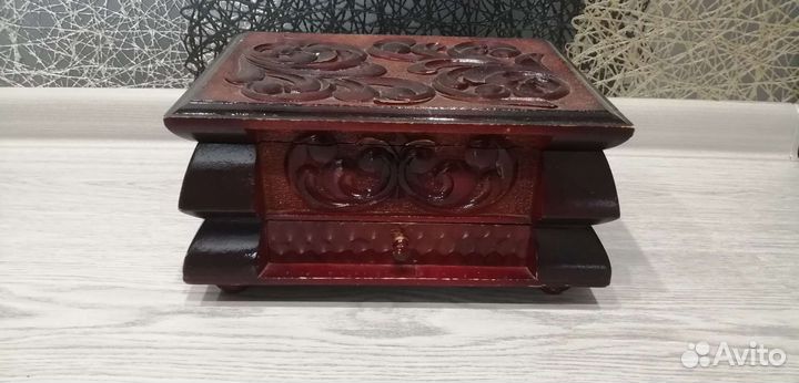 Шкатулка ларец