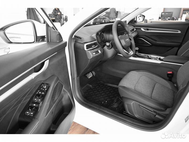 Geely Emgrand 1.5 AT, 2023