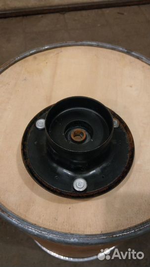 Lexus GS,iS,Toyota Mark X,Crown Опорный подшипник