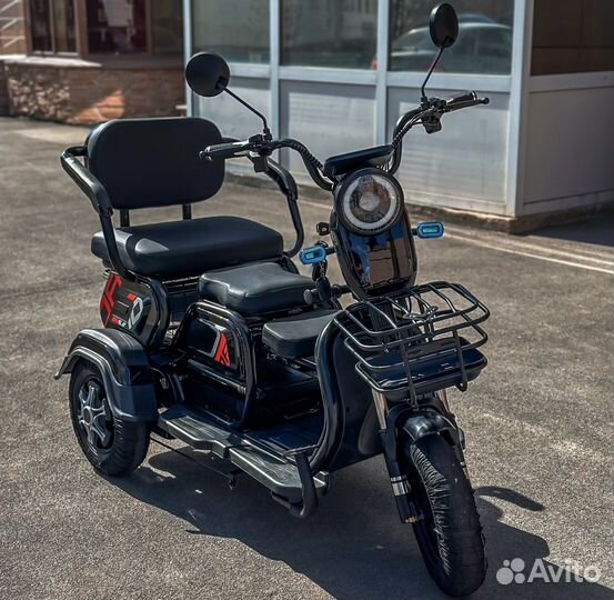 Электроскутер SkyWay 500w