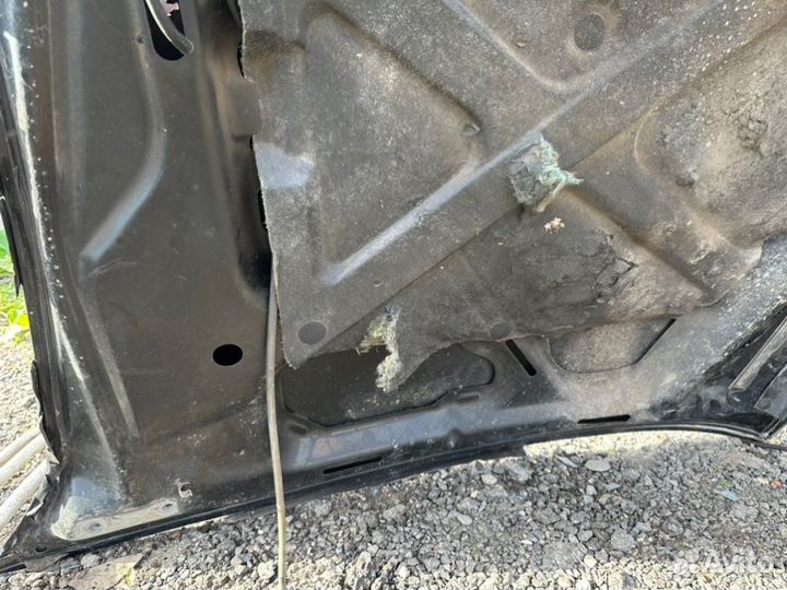 Шумоизоляция капота Mitsubishi L200 4D56 2008